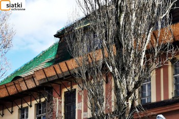 Siatki Góra Kalwaria - Siatki zabezpieczające stare dachy - zabezpieczenie na stare dachówki dla terenów Góry Kalwarii